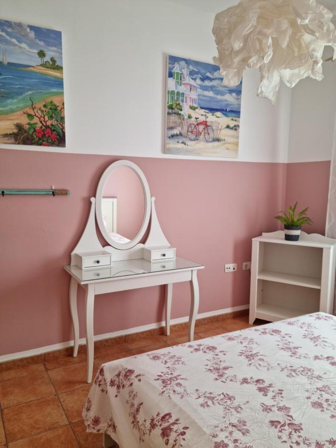 Mar Apartment Isla del Moral Bagian luar foto
